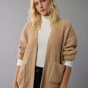 CARDIGAN OPEN FRONT AMERICAN EAGLE COLOR CAMEL SIZE MEDIUM
